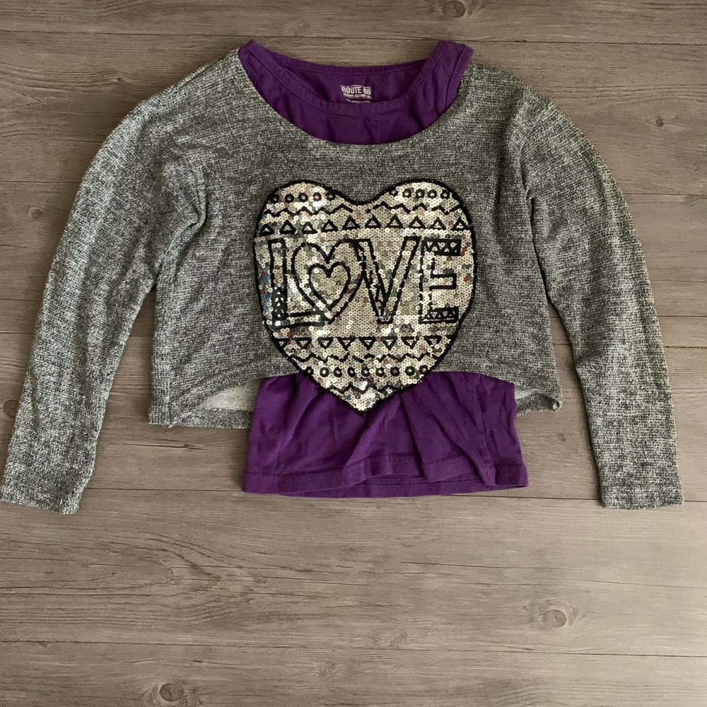⚡️3/$20 Sparkly long sleeve double layer shirt